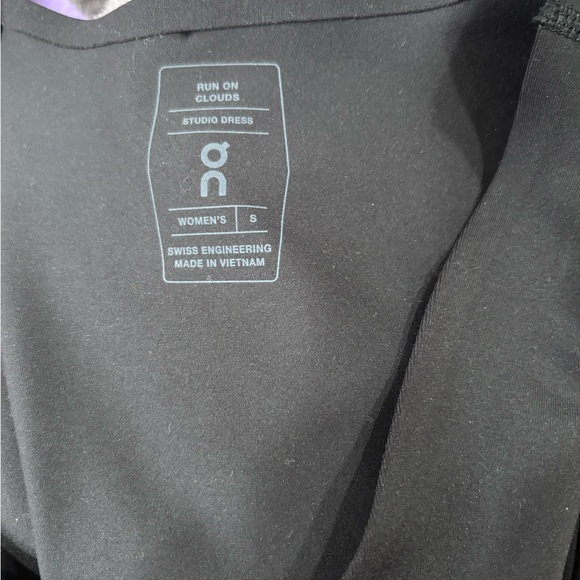 Run On Cloud Classic Black Sleeveless A-Line Dress Size S - Picture 6 of 8